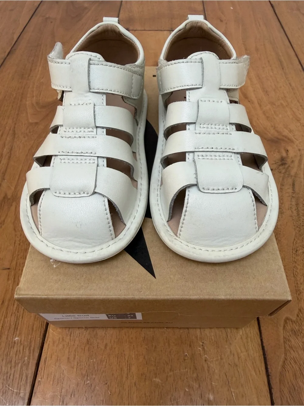 Old Soles Fisherman Sandals Cream Leather Size 7 EUC Toddler